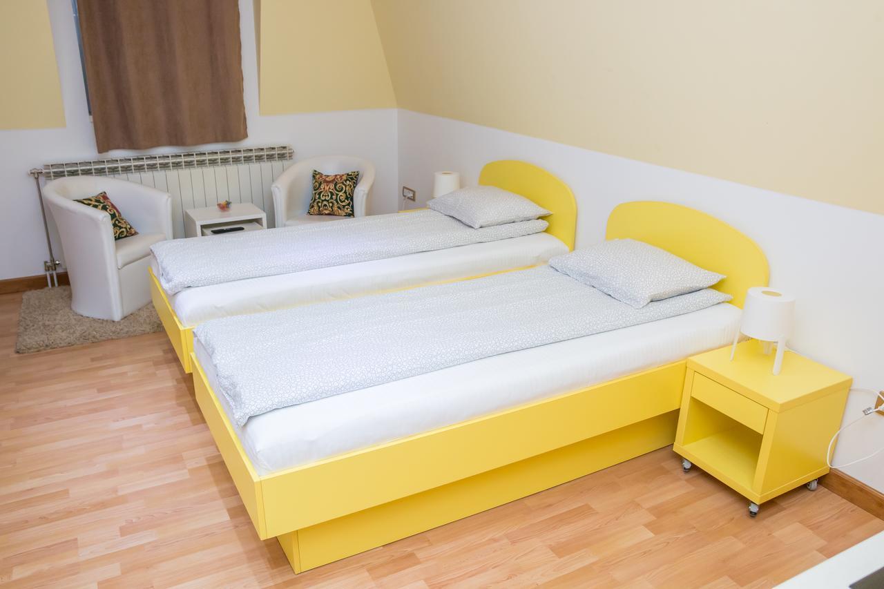 Kalanj Apartmani I Sobe Βελιγράδι Εξωτερικό φωτογραφία