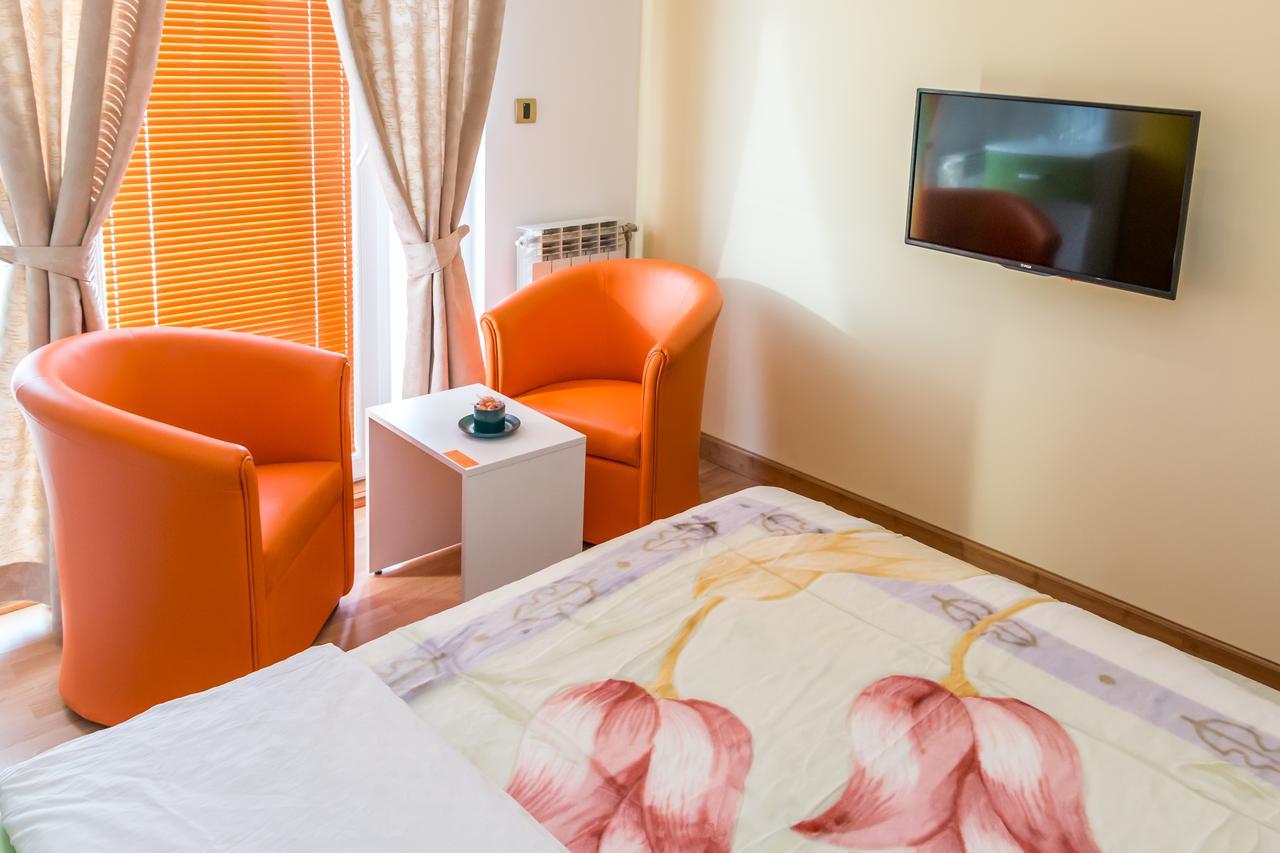 Kalanj Apartmani I Sobe Βελιγράδι Εξωτερικό φωτογραφία